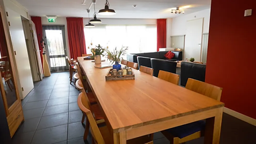 Groepsaccommodatie 2 eettafel