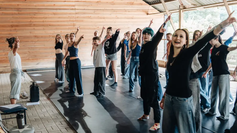 Dansen in een van de extra ruimtes