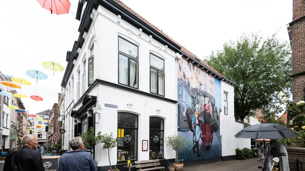Naamsvermelding verplicht Robert Oosterbroek Muurschildering Deventer Robert Oosterbroek De Strakke Hand 9