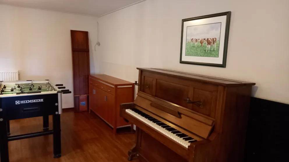 Piano en tafelvoetbalspel Huis in t Veld